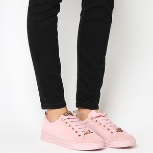 Ted Baker Women's Suede Low Top sneakers